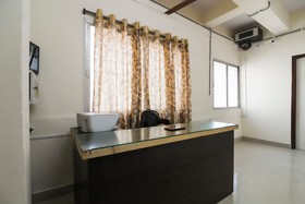 M & M Rooms by OYO Rooms
