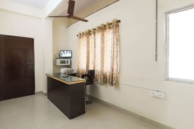 M & M Rooms by OYO Rooms