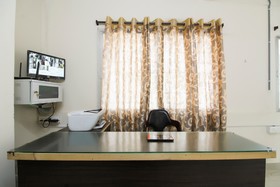 M & M Rooms by OYO Rooms