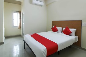 M & M Rooms by OYO Rooms