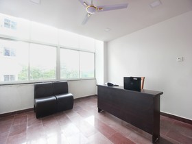 Midas Abodes by OYO Rooms