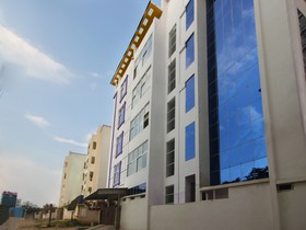 Midas Abodes by OYO Rooms