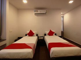 Midas Abodes by OYO Rooms
