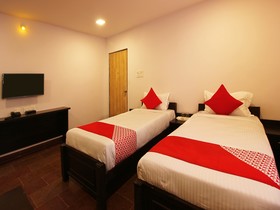 Midas Abodes by OYO Rooms