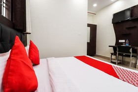 Nakshatra by OYO Rooms