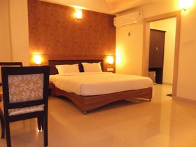 Fabhotel Nera Regency