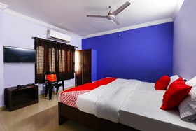 New Raghava Guest House by OYO Rooms