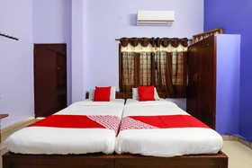 New Raghava Guest House by OYO Rooms