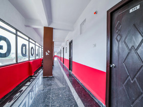 Noble Lodge By OYO Rooms
