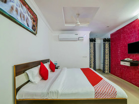 Noble Lodge By OYO Rooms