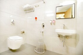 Oak Business Hotel