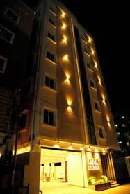 Oak Business Hotel