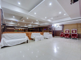 Hotel Golden Park by OYO