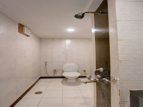 Hotel Golden Park by OYO