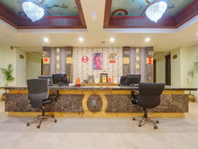 Hotel Golden Park by OYO