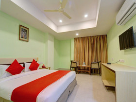 Hotel Golden Park by OYO