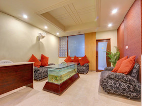 Hotel Golden Park by OYO
