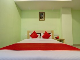 Hotel Golden Park by OYO