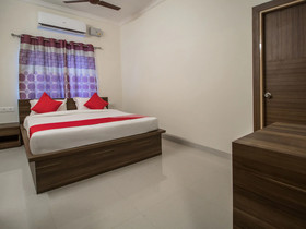 OYO 14348 Flagship Apollo Hospital