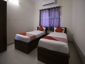 OYO 14348 Flagship Apollo Hospital