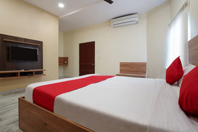 OYO 15141 Townvilla Guest House