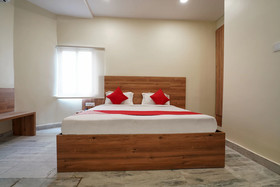 OYO 15141 Townvilla Guest House