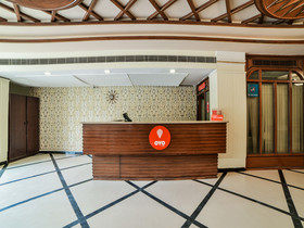 Hotel Holly Hock by OYO Rooms
