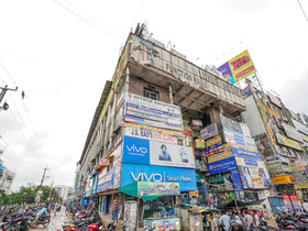 OYO 18310 Adda