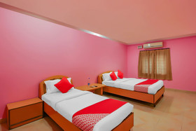OYO 18510 Hotel Sri Venkateshwara