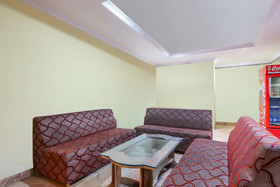 OYO 18510 Hotel Sri Venkateshwara
