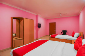 OYO 18510 Hotel Sri Venkateshwara