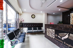 OYO 18652 Hotel Golden Shah