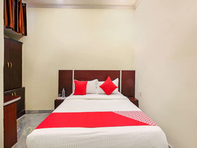 Hotel Pearl City by OYO Rooms
