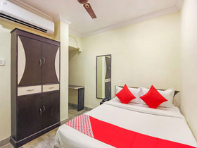 Hotel Pearl City by OYO Rooms