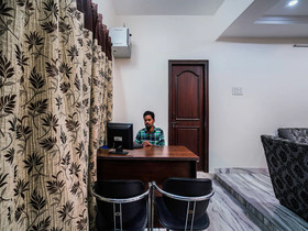 OYO 22423 Taj Villa Guest House