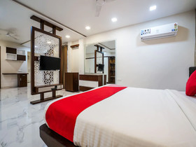 OYO 22423 Taj Villa Guest House