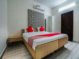 OYO 22423 Taj Villa Guest House