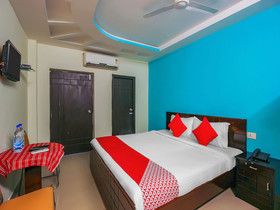 OYO 23237 Aishwarya Grand