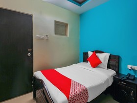 OYO 23237 Aishwarya Grand