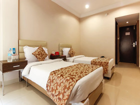 OYO 600 Hotel Skyhy