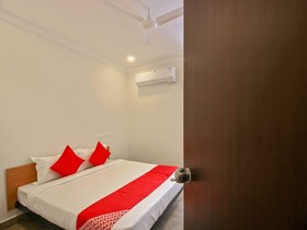 OYO Flagship 13544 Sri Sai Nilayam