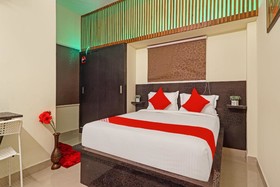 OYO Flagship 72003 Hotel DSR Inn