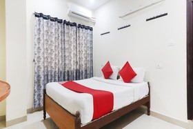 OYO Flagship 75401 Hotel Audumbara Inn