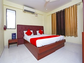 OYO Rooms RTC X Roads