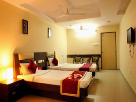 OYO Rooms Sujana Forum Mall