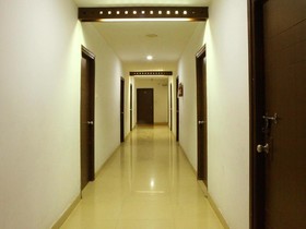 OYO Rooms Sujana Forum Mall