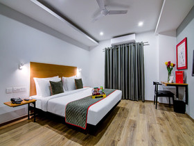 OYO Townhouse 034 Hitech City Road