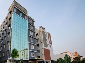 OYO Townhouse 034 Hitech City Road