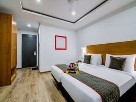 OYO Townhouse 034 Hitech City Road