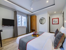 OYO Townhouse 034 Hitech City Road